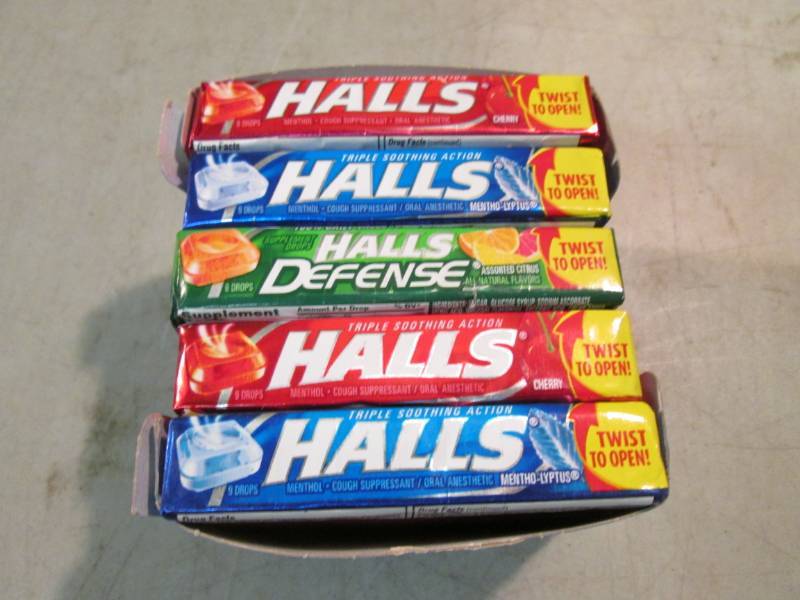 lot 132 image: 20 Packs of Various Flavor Halls Be...