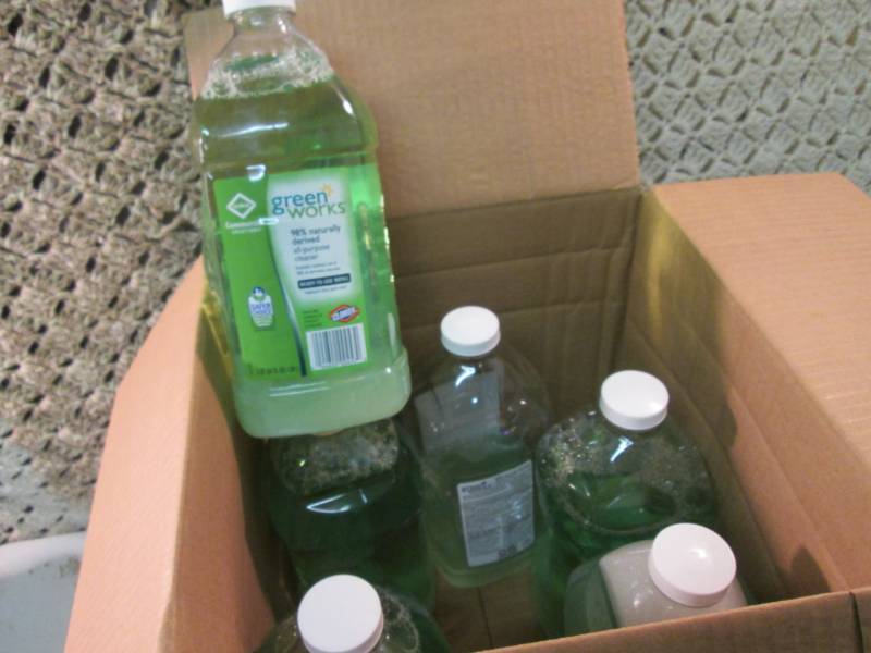 lot 221 image: 6 Bottles of Green Works All Purpos...