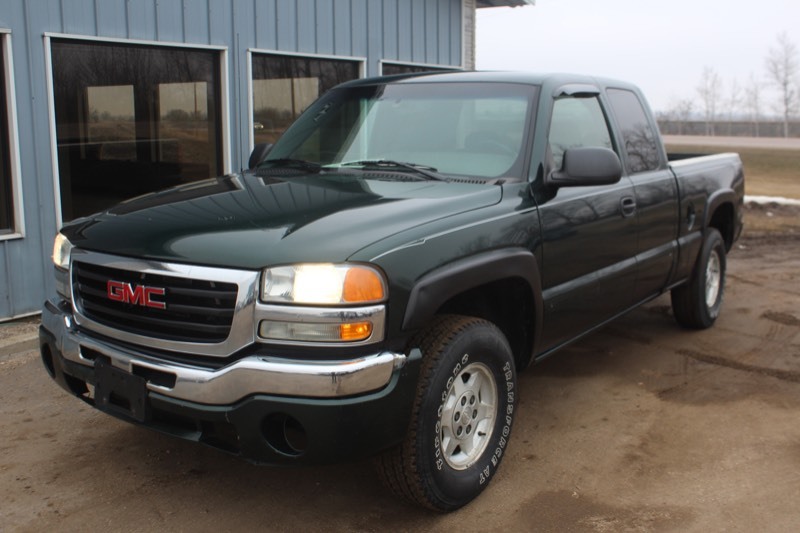 2004 GMC Sierra Extended Cab 4x4