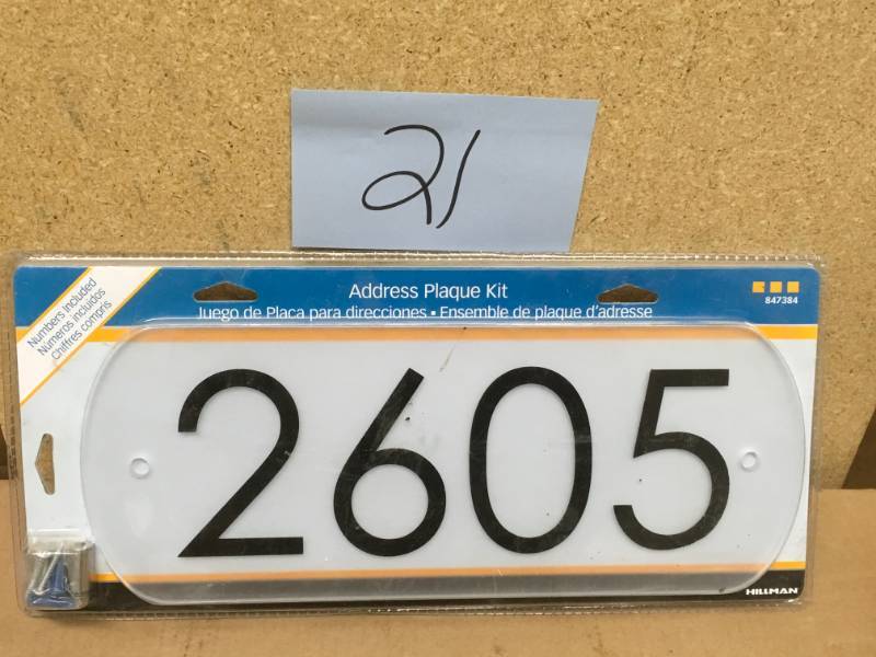 lot 21 image: Hillman 847384 Address Plaque Kit not used