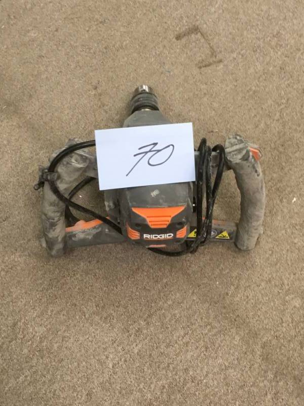 lot 70 image: RIDGID Single-Paddle Mixer USED in good condition