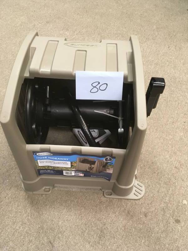 lot 80 image: Suncast PHT100 Hose Reel with Tracker Hose Hideaway not used