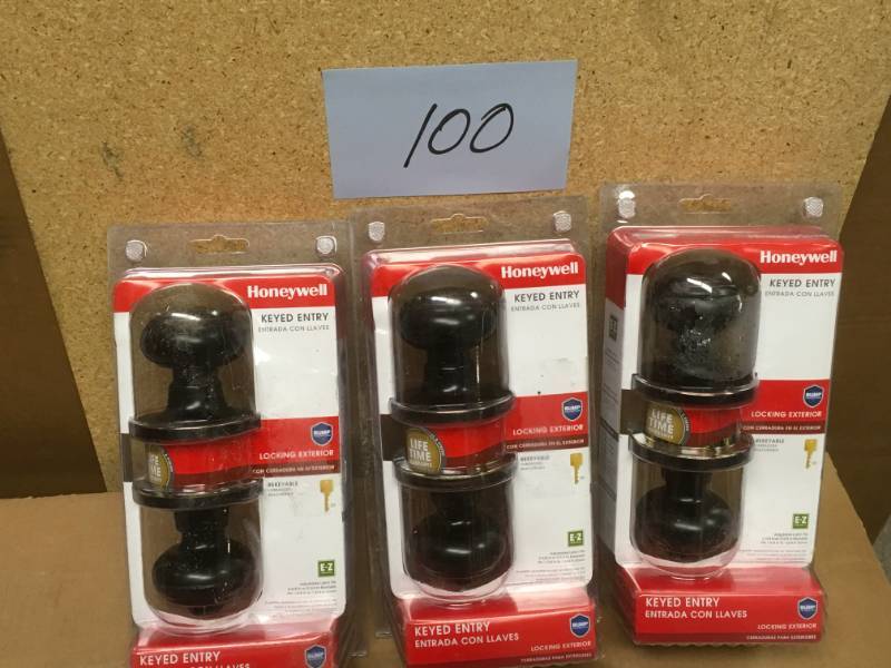lot 100 image: Honeywell Classic Oil Rubbed Bronze Entry Door Knob QTY 3 in good condition