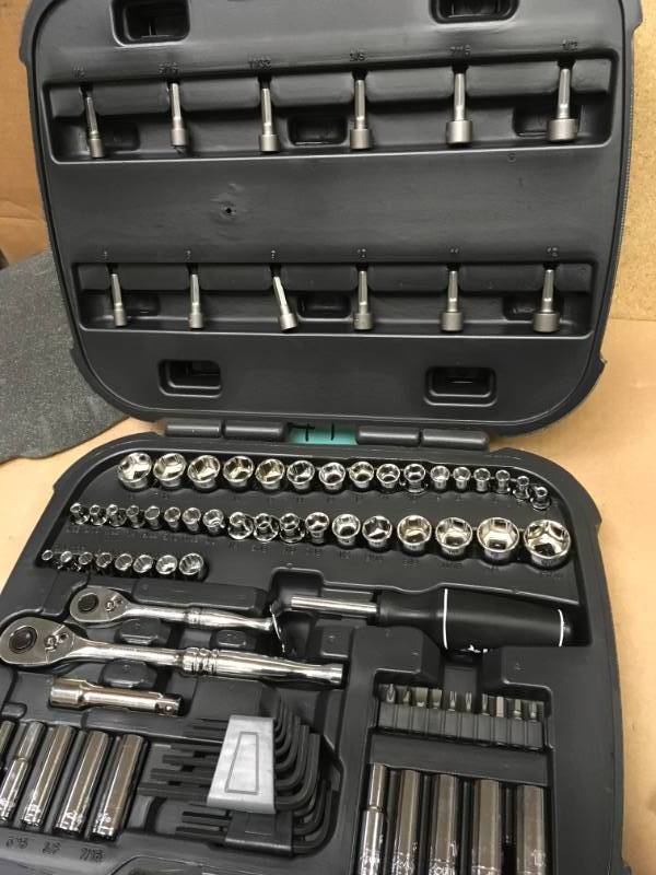 lot 41 image: Husky Mechanics Tool Set (92-Piece) in good condition