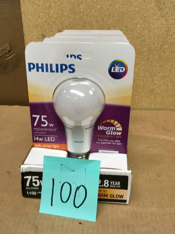 lot 100 image: Philips Lightbulbs 75W Equivalent Soft White Household A19 Dimmable LED QTY 4 in good condition