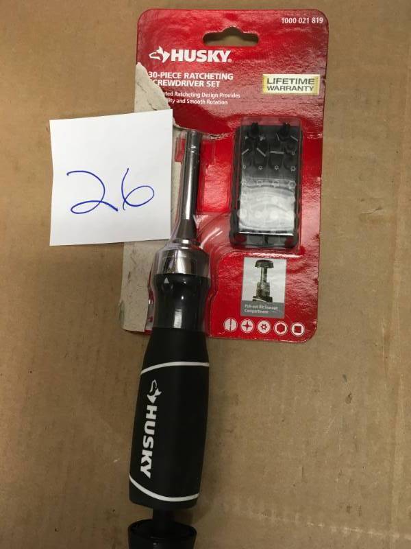 lot 26 image: Husky Ratcheting Screwdriver Set (30-Piece) n good condition