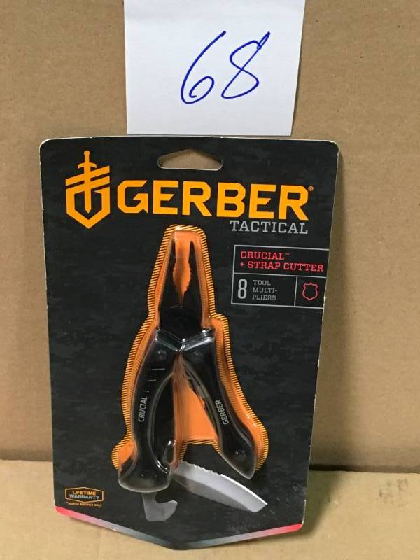 lot 68 image: Gerber 8-in-1 Crucial Multi-Tool in Black in good condition