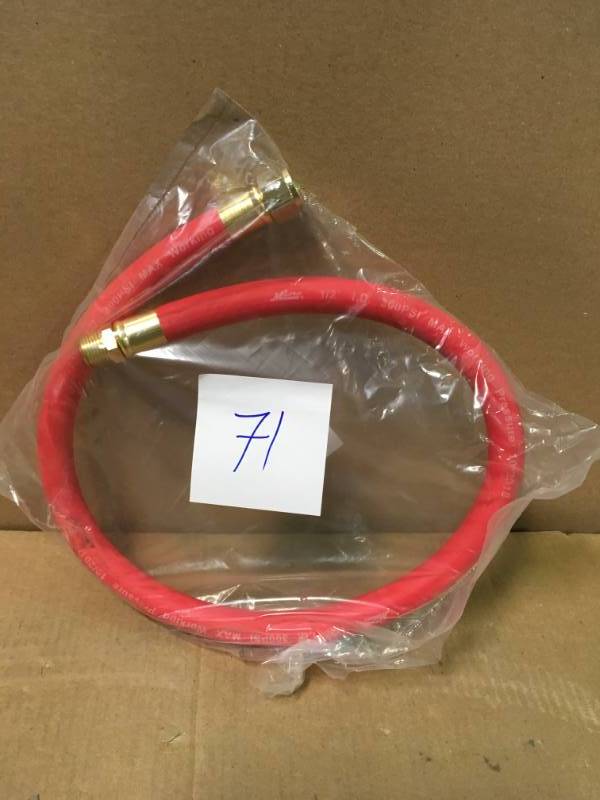 lot 71 image: Milton Industries, Inc. 3 ft. 12 in. EPDM Rubber Leader Hose in good condition