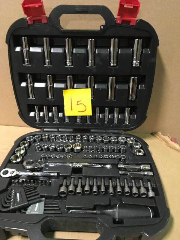 lot 15 image: Husky Mechanics Tool Set (111-Piece) in very good condition