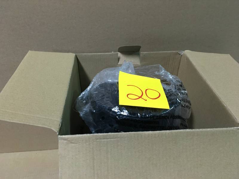 lot 20 image: Air Innovations 1.1 Gal. Cool Mist Humidifier for Medium Rooms Up To 400 sq. ft.in very good condition
