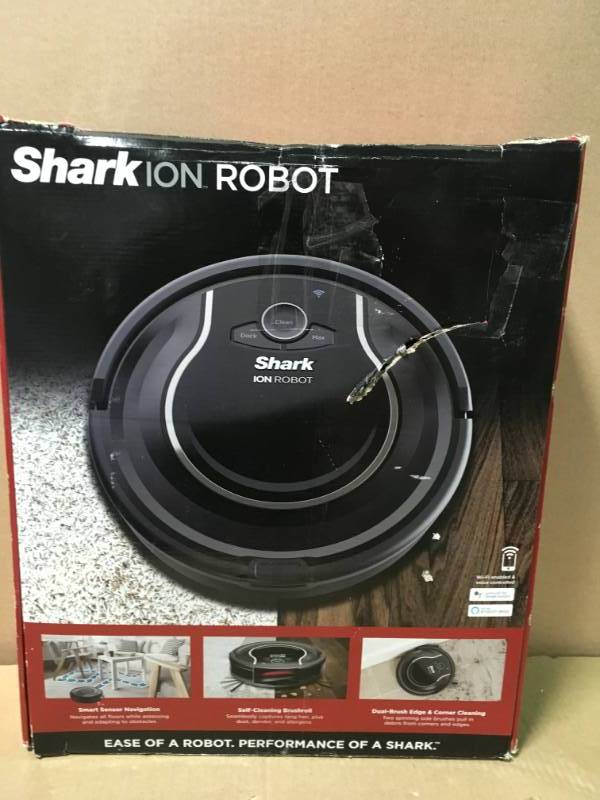 lot 38 image: Shark ION ROBOT 750 Connected Robotic Vacuum Cleaner in very good condition