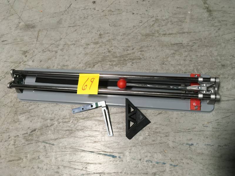 lot 69 image: Rubi 24 in. Practic Tile Cutter in very good condition