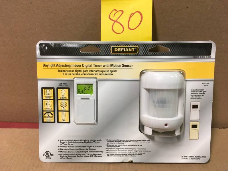 lot 80 image: Defiant 8 Amp 7-Day Indoor In-Wall SunSmart Digital Timer Switch with Motion Sensor, White in very good condition