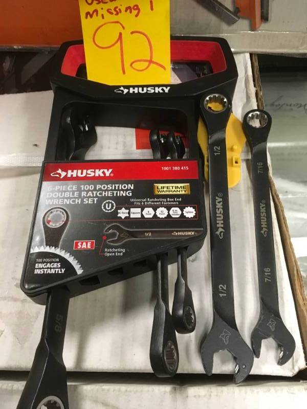 lot 92 image: Husky 100-Position Double Ratcheting Wrench Set SAE (6-Piece) MISSING 1 PC