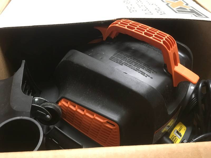 lot 95 image: RIDGID 14 Gal. 6.0-Peak HP NXT Wet Dry Vacuum in in working conditions
