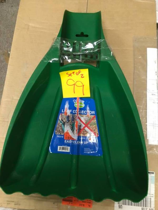 lot 99 image: Hands Leaf Collector QTY 2 not used