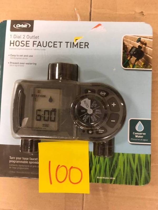 lot 100 image: Orbit 2-Outlet Hose Faucet Timer in very good condition