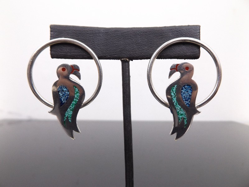 lot 35 image: .925 Sterling Silver Inlayed Enamel Parrot Hoop Earrings