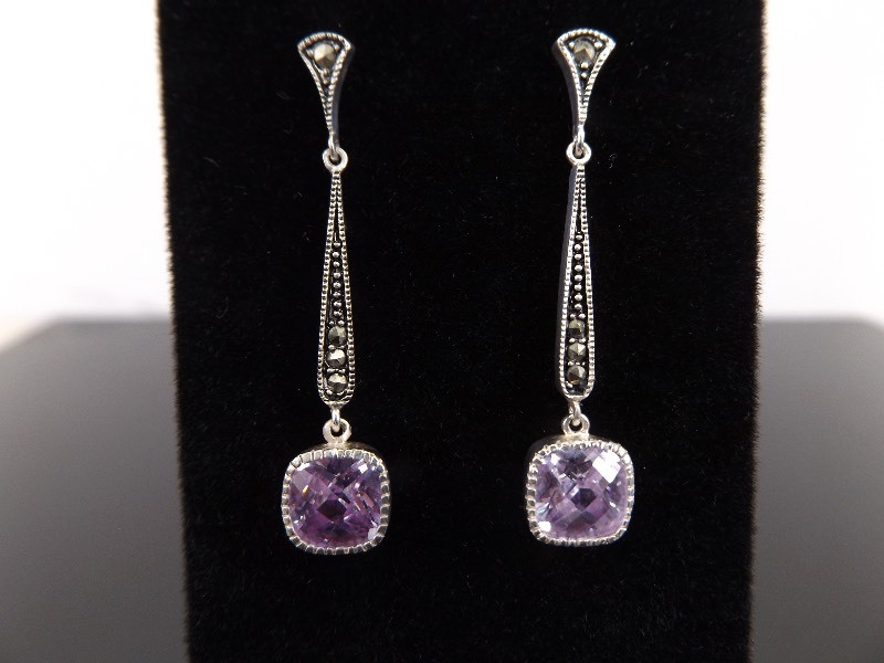 lot 38 image: .925 Sterling Silver Faceted Amethyst Crystal Dangle Bar Earrings
