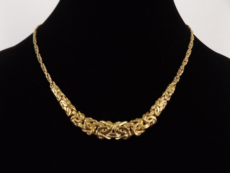 lot 70 image: .925 Sterling Silver Knotted Nugget Vermeil Necklace
