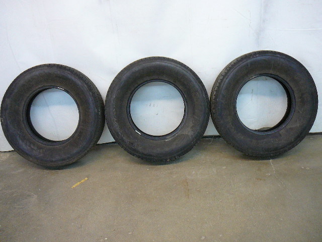 lot 1 image: Firestone Transforce Tires