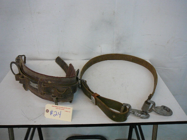 lot 24 image: Safety Belt Buckingham Climbing Belt