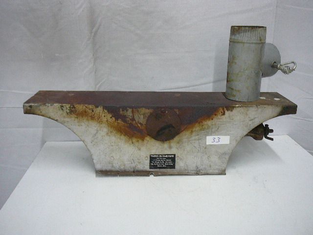 lot 33 image: Fish House Stove
