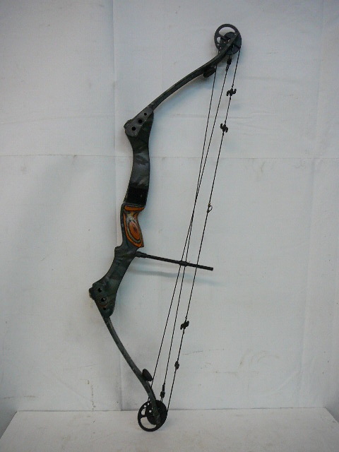 lot 46 image: Browning Bow