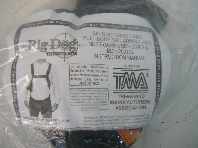 lot 48 image: Big Dog Treestand Fallarrest Harness