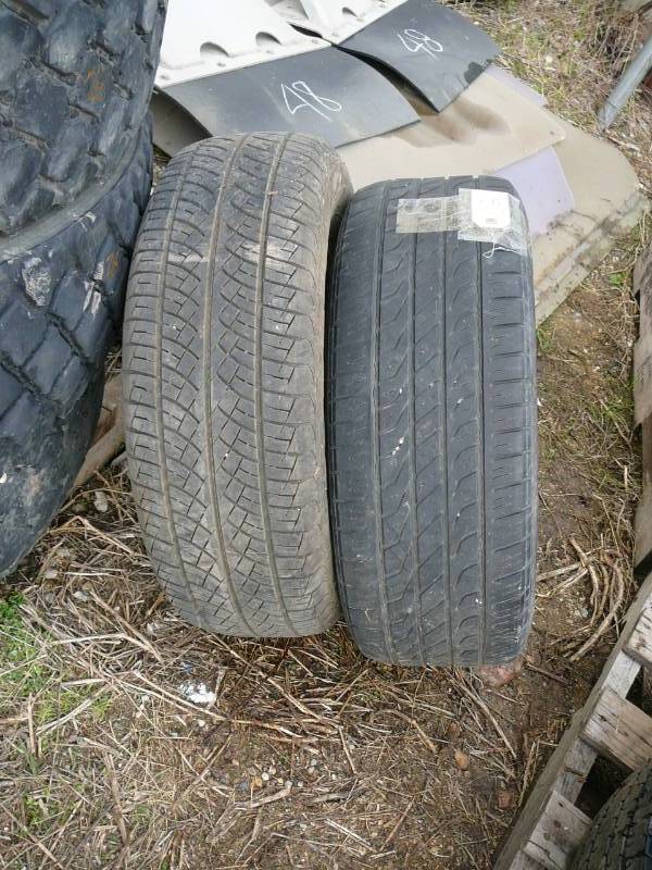 lot 52 image: Tires