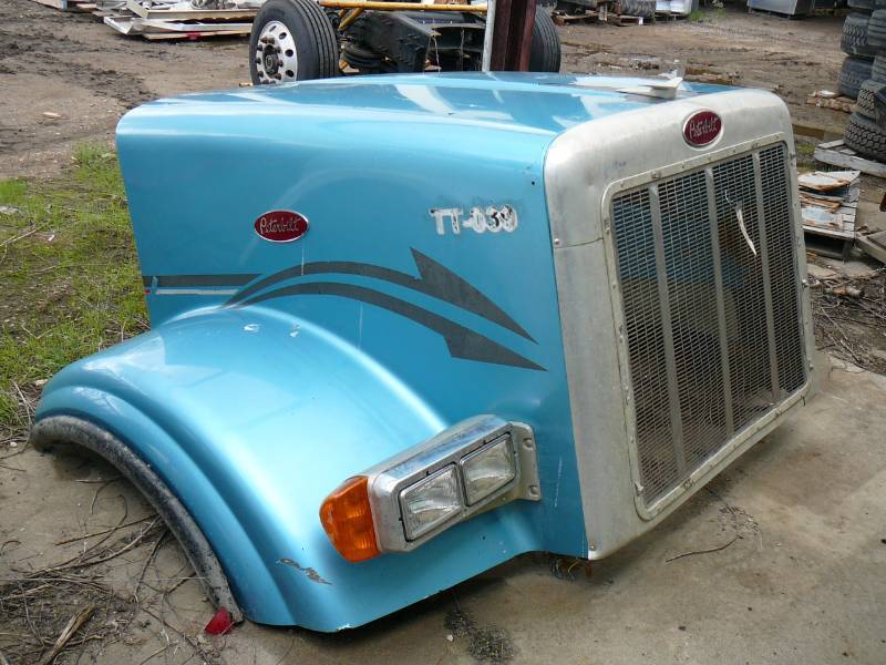lot 36 image: Peter built Semi Hood