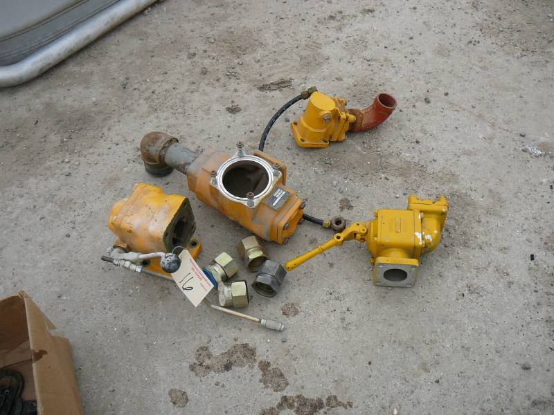 lot 16 image: LC Control Parts