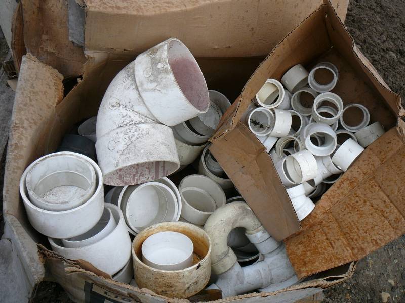 lot 26 image: PVC Fittings