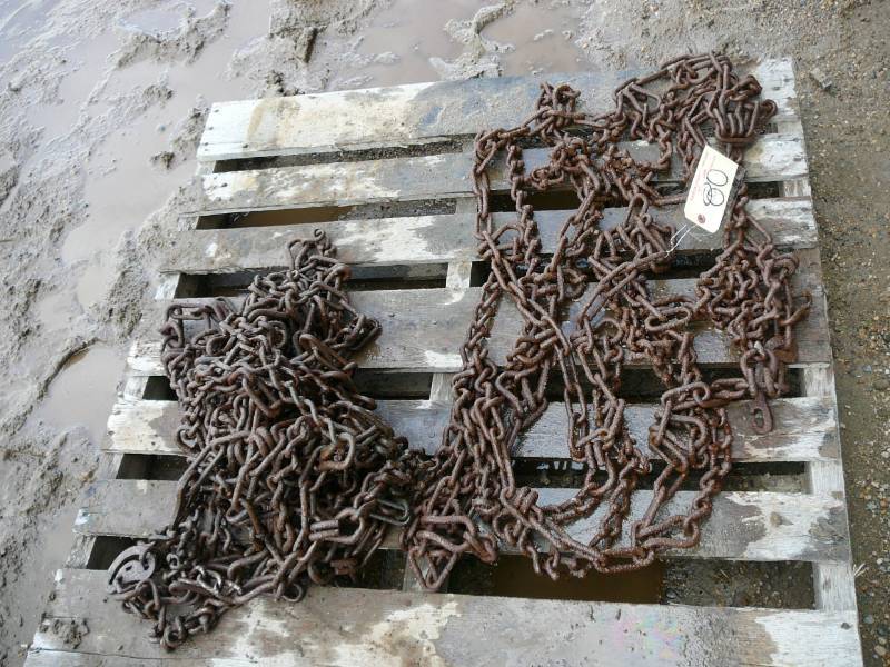 lot 80 image: Chains
