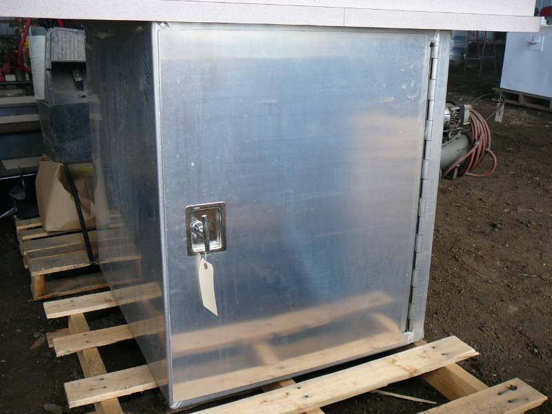lot 97 image: Aluminum Box Doors open on both sides