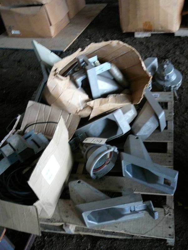 lot 109 image: Lot of Gas Pump Parts