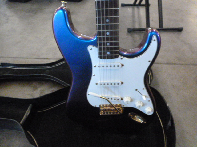 lot 4 image: Fernandes Elecric Guitar with Chromalusion Paint