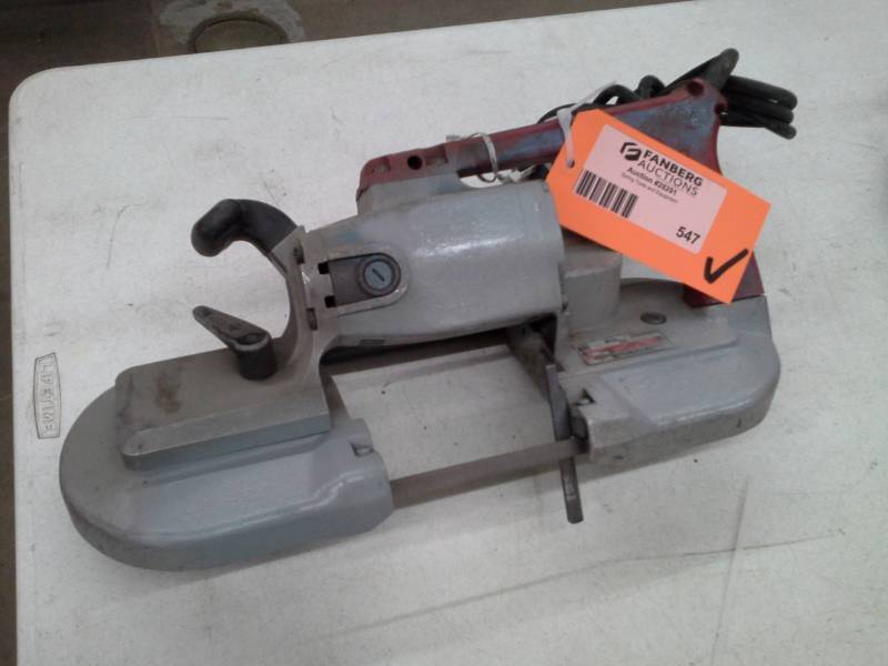 lot 547 image: Milwaukee Electric Tool Corp. Heavy Duty Band Saw