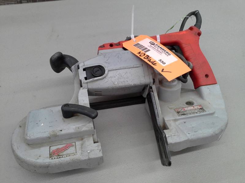 lot 550 image: Milwaukee Electric Tool Corp. Heavy Duty Band Saw