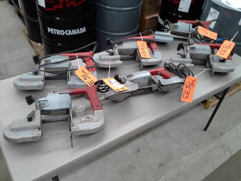 lot 533 image: Lot of 6 Milwaukee Electric Tool Corp. Heavy Duty Band Saws
