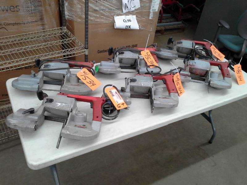 lot 534 image: Lot of 6 Milwaukee Electric Tool Corp. Heavy Duty Band Saws