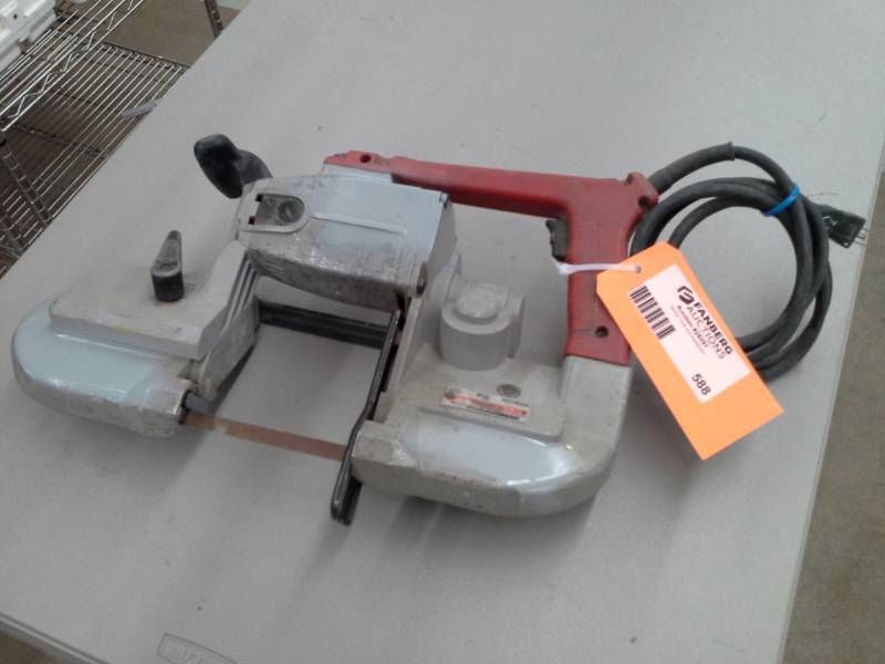 lot 588 image: Milwaukee Electric Tool Corp. Heavy Duty Band Saw