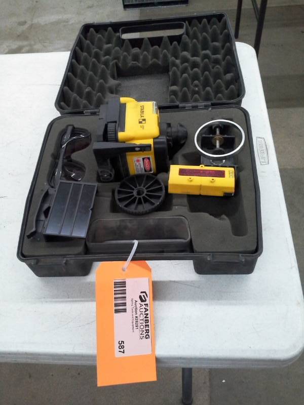 lot 587 image: 2001 Stabila Laser LMR with Case