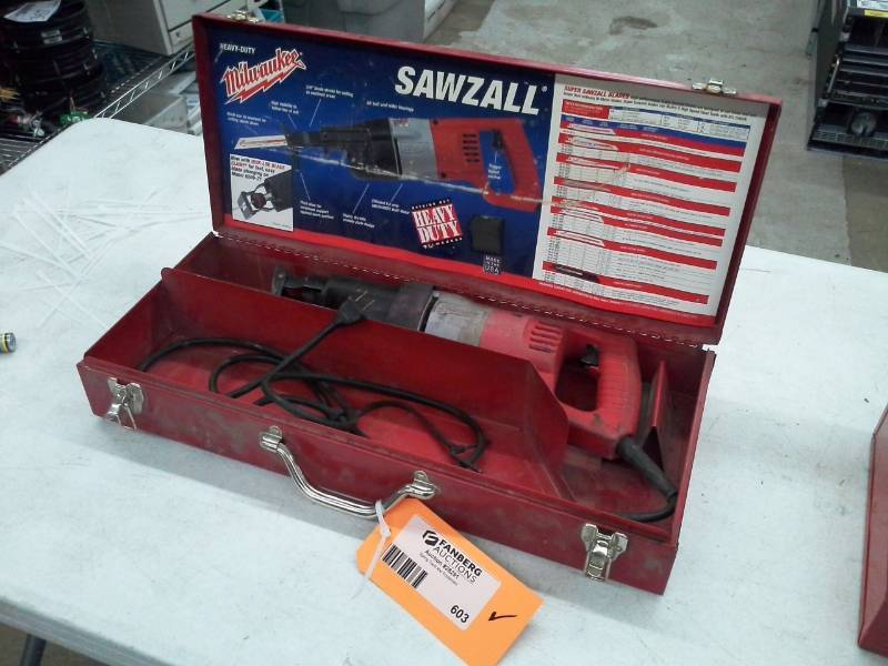 lot 603 image: Milwaukee Electric Tool Corp. Heavy Duty Sawzall with Case