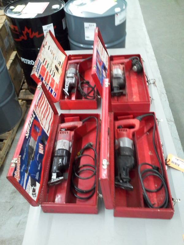 lot 608 image: Lot of 4 Milwaukee Electric Tool Corp. Heavy Duty Sawzalls with Case