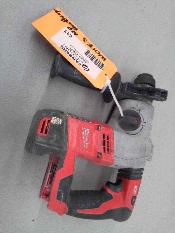 lot 615 image: Milwaukee Electric Tool Corp. 18VDC Cordless Rotary Hammer with Battery