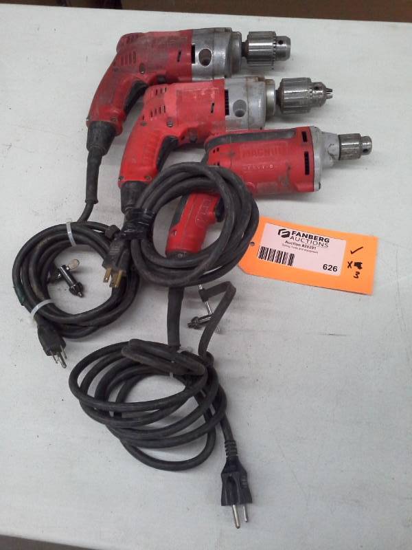 lot 626 image: Milwaukee Electric Tool Corp. Heavy Duty 14in. Drill
