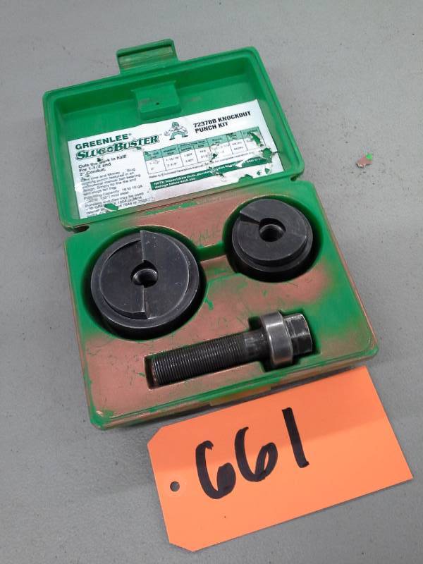 lot 661 image: Greenlee Slug Buster Knockout Punch Set with Case