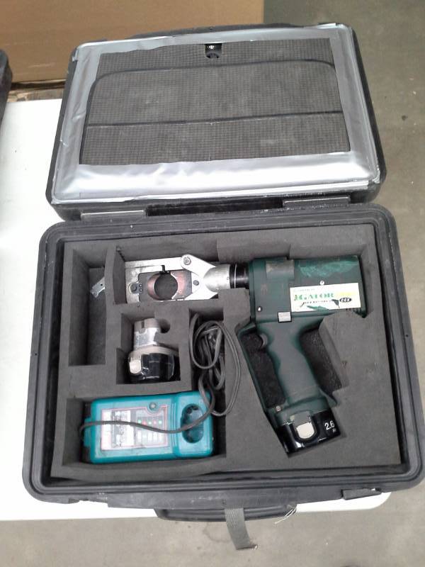 lot 663 image: Greenlee Gator ECCX 12VDC Battery-Powered Crimp Tool with Battery, Charger, Case