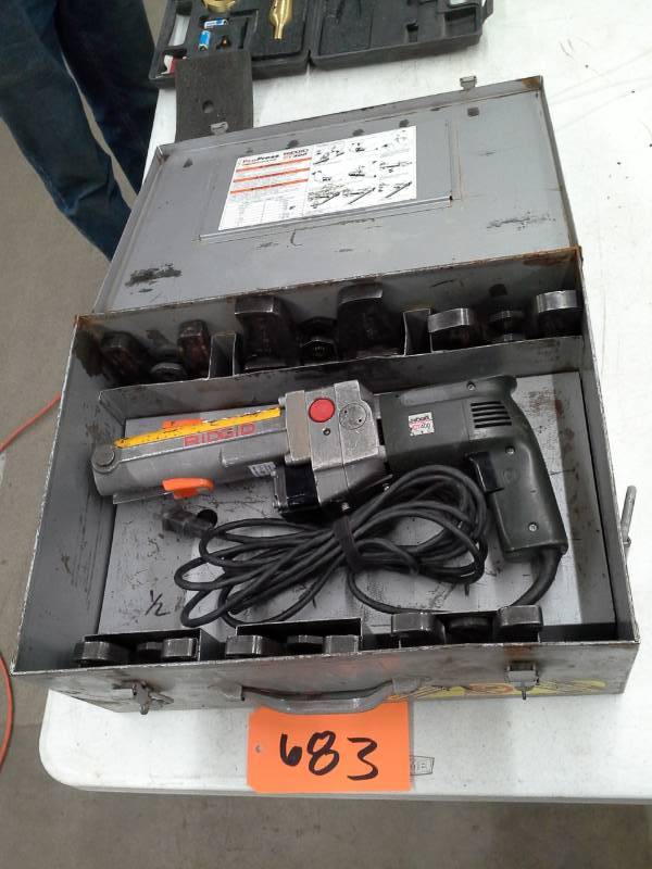 lot 683 image: Ridgid ProPress CT400 Crimp Ring and Ring Actuator with Case